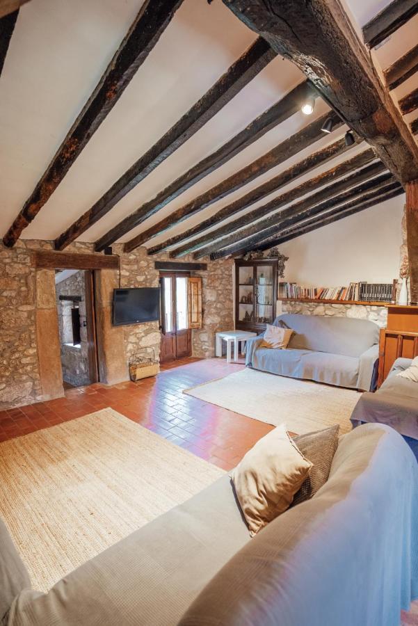 El Callis Country house *